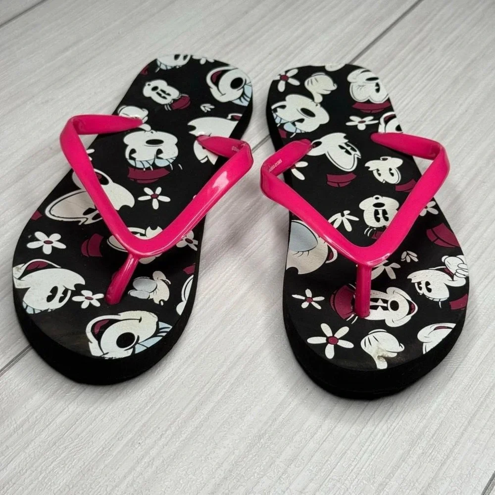 Disney Mickey Mouse Black & White Cartoon Flip Flops Hot Pink Thong Sandals 6‎